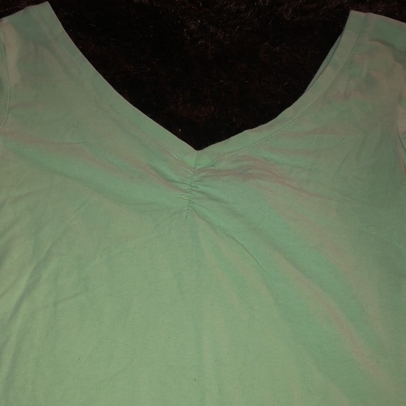 𝅺Wet Seal small green  double  V-neck front & back - Picture 3 of 5